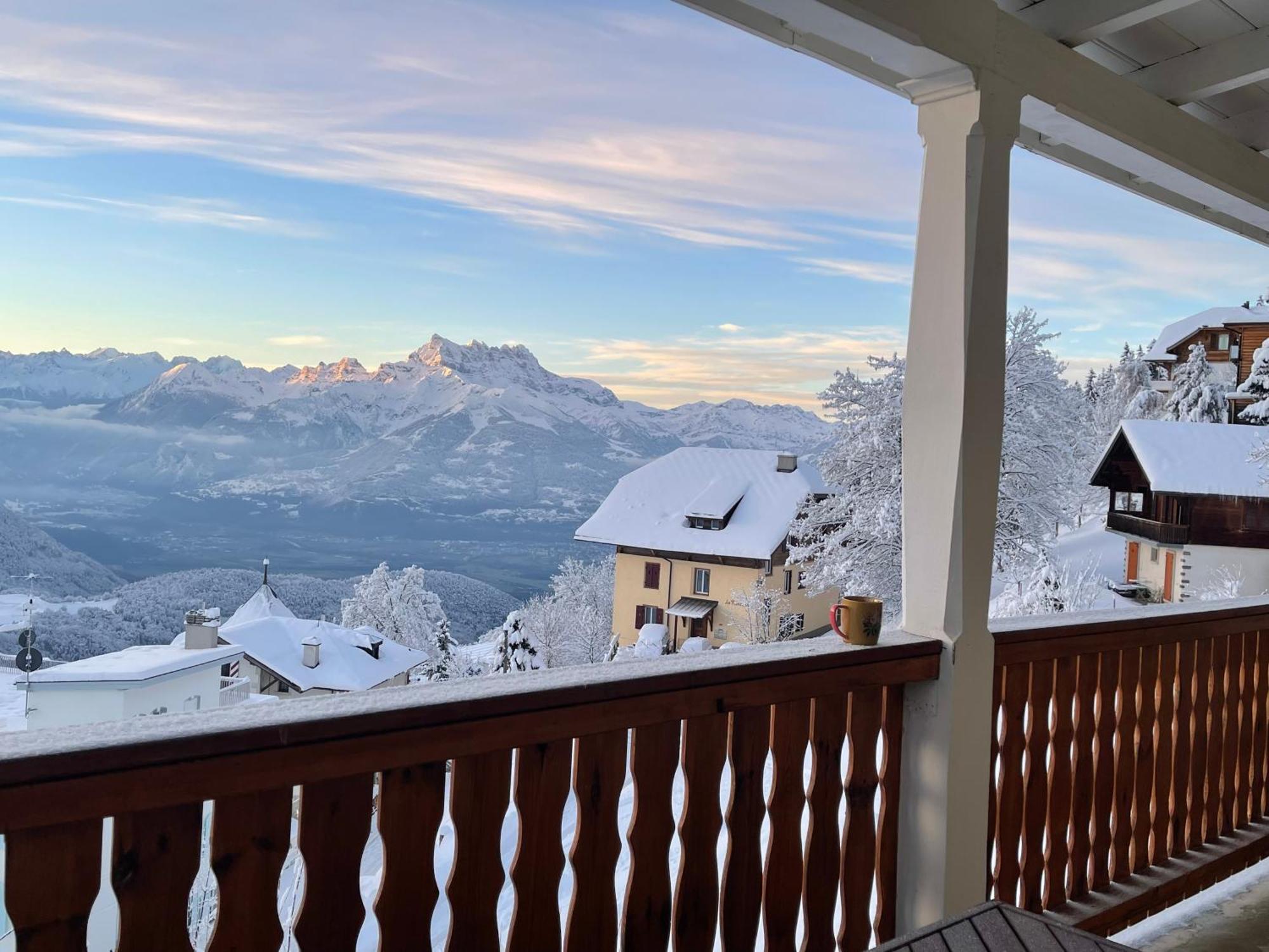 Charmant Appartement Au Vagabond Leysin Dış mekan fotoğraf